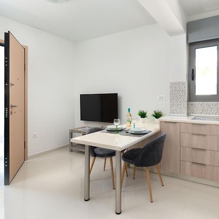 رودوس Rhodes Luxury Apartments المظهر الخارجي الصورة