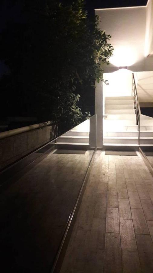 رودوس Rhodes Luxury Apartments المظهر الخارجي الصورة