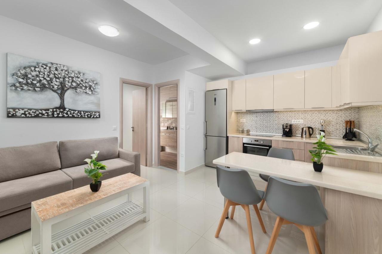 رودوس Rhodes Luxury Apartments المظهر الخارجي الصورة